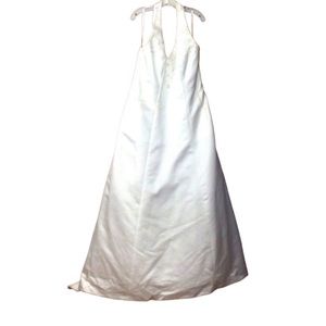 🌞 David’s Bridal beaded detail halter bodice wedding dress women plus size 22Wk